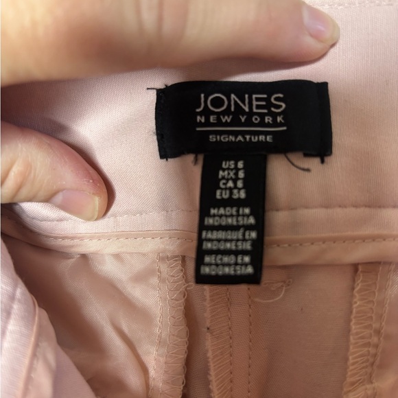 Jones New York Cotton Blend Pants - Picture 5 of 9